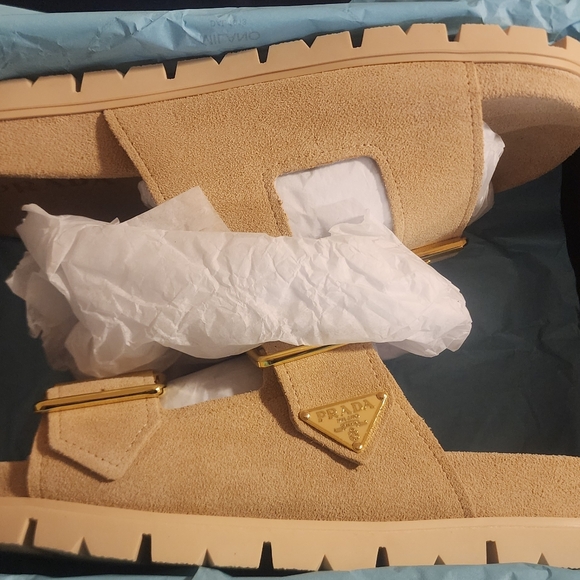 SUEDE STRAP SLIDES - Picture 1 of 4